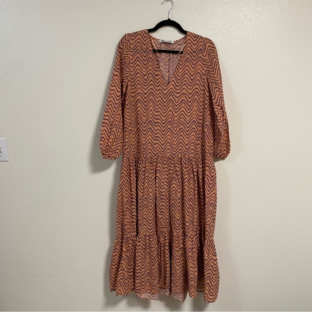Zara Ruffled Puff Sleeve MIDI The Giny Dress Abstract wavy Print Size XS